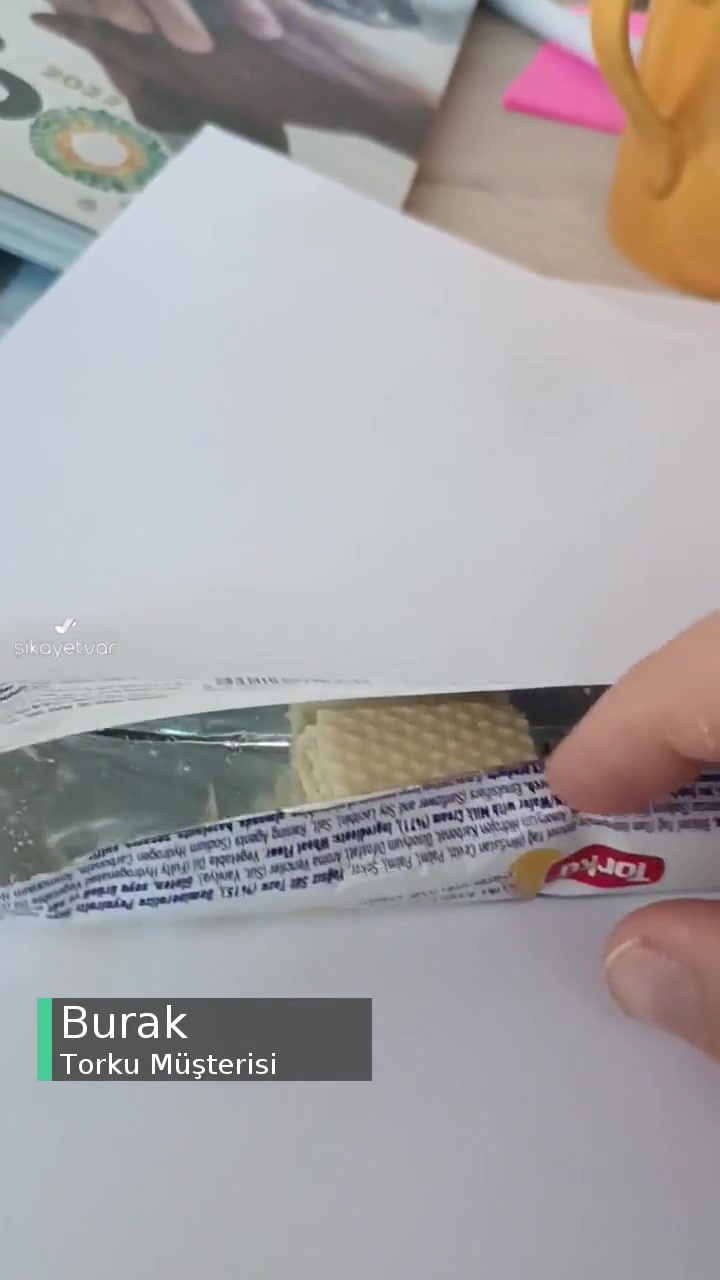 Torku Miniki Gofret İçerisinde Çıkan Şeyler! videonun kapak resmi