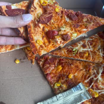 Ye Doy's Kuru Gelen Pizza