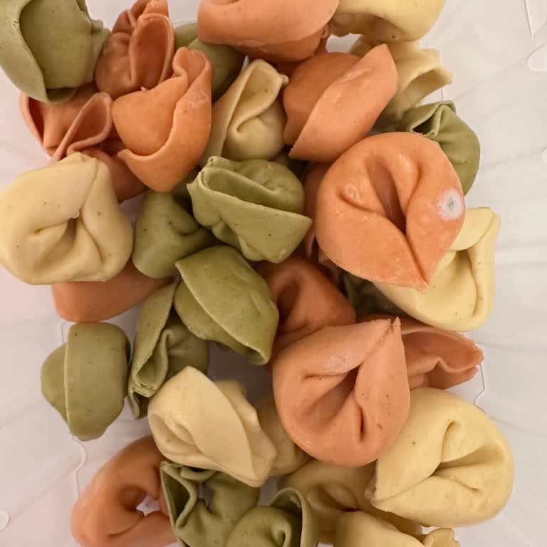 A101 Aldığım Paketli Makarnada Son Kullanma Tarihi Geçmeden Küf Sorunu Yaşadım