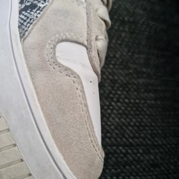 Ayakkabım 40 Gündür Serviste Çözüm Sunulmuyor