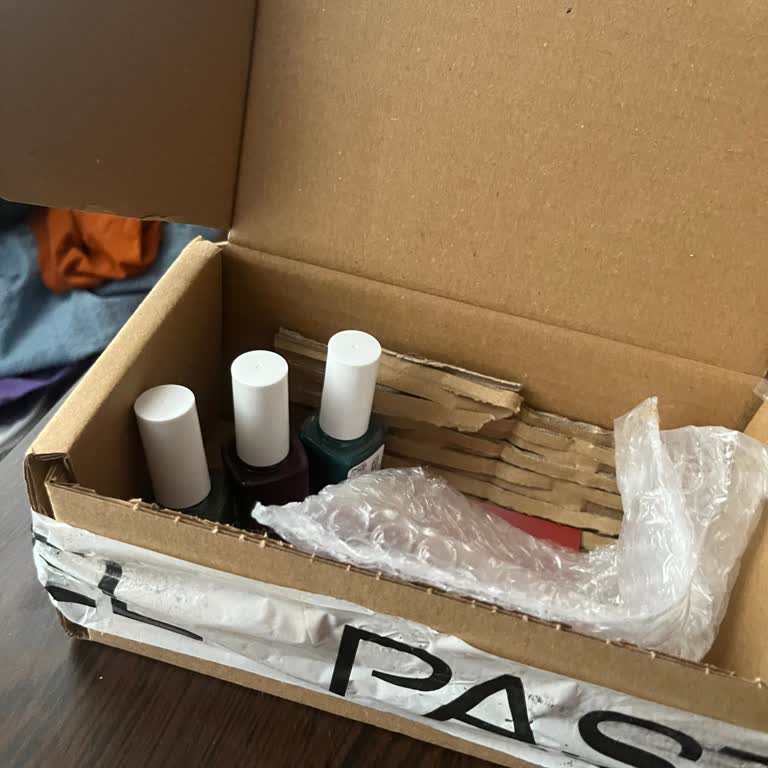 Eksik Gönderilen Oje Seti Ve Yetersiz Müşteri Hizmetleri