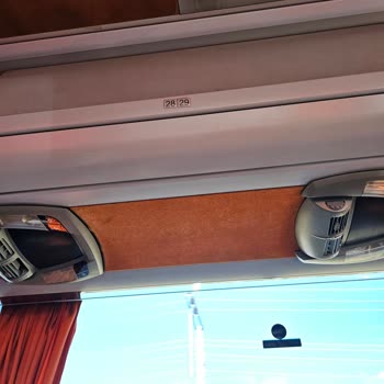 Metro Turizmde Koltuk Numarası Karmaşası Ve Yetersiz Otobüs Konforu