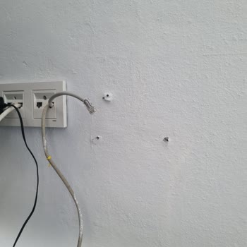 Superonline Modem Montajında Düzensiz İşçilik Ve İlgisiz Yaklaşım