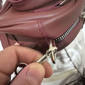 Aldığım Çantanın Defolu Çıkması Ve İletişim Sorunu