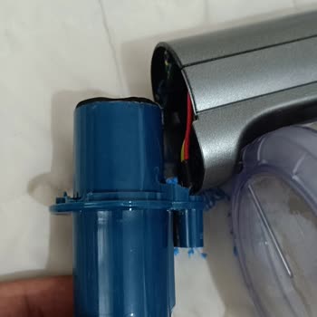 Philips El Süpürgesinde Bağlantı Yeri Kırıldı Servis Kullanıcı Hatası Dedi