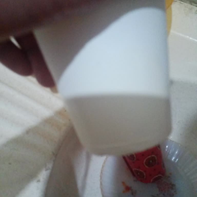 Ped Bardaklarda Sızdırma Ve İsraf Sorunu