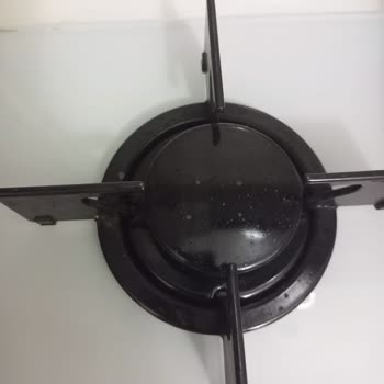 Arçelik Ankastre Ocak Başlıklarının Kısa Sürede Deforme Olması Ve Yetersiz Servis Desteği