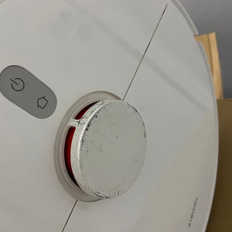 Servis Sonrası Robot Süpürgem Hem Arızalı Hem De Hasarlı Teslim Edildi