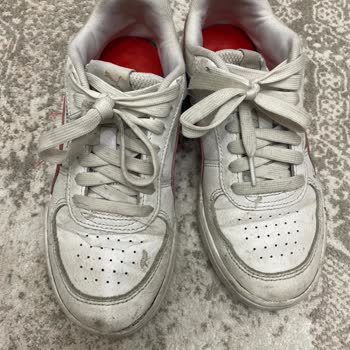 Aldığım Ayakkabılarda Sürekli Sorun Ve Servis Çözüm Üretmiyor