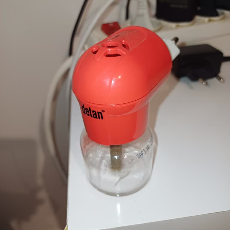 Detan Sinek Kovucu Cihaz Hem Çabuk Tükeniyor Hem De Yetersiz