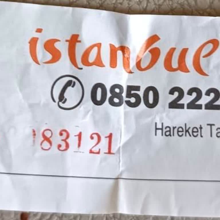 Yaşlı Yolcuyu Otoyolda Unutup İlaçlarını Da Kaybettiler