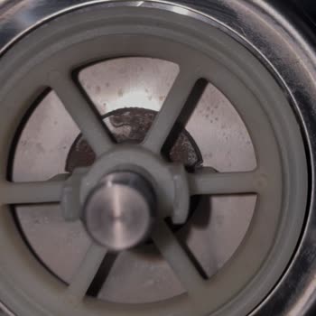 Satın Aldığım Temizlik Robotunda Paslanma Ve Yetersiz Teknik Servis Hizmeti