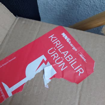 Kırılacak Eşyam Dikkatsizce Taşındı, Parçalarım Kırık Geldi