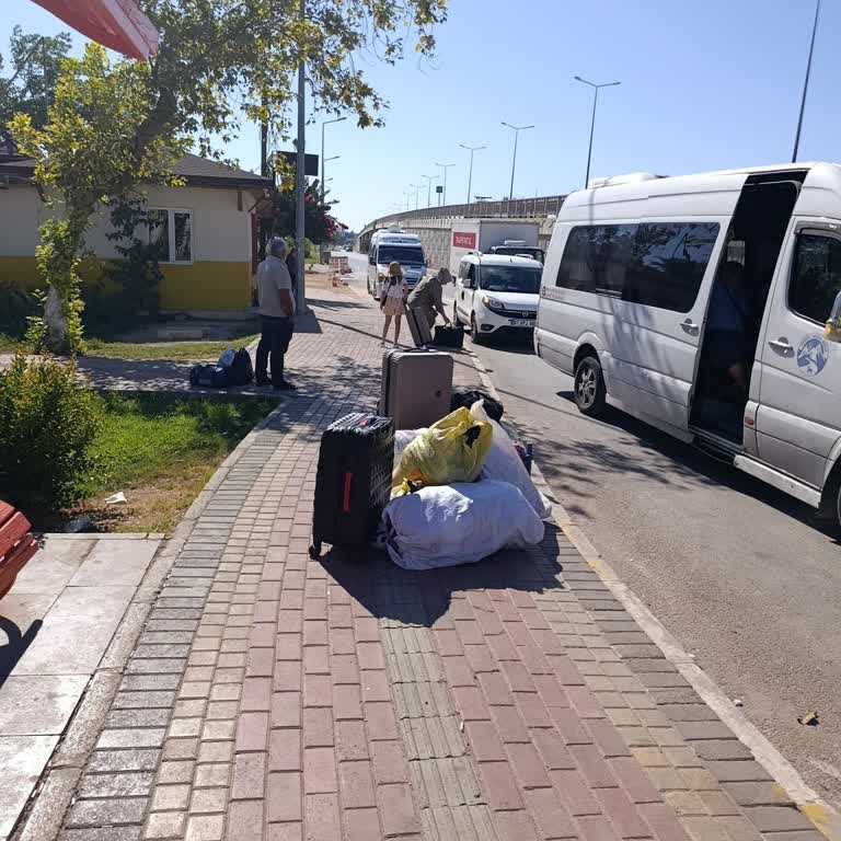 Muavinin Saygısız Davranışları Ve Eşyaların Eksik Teslimi