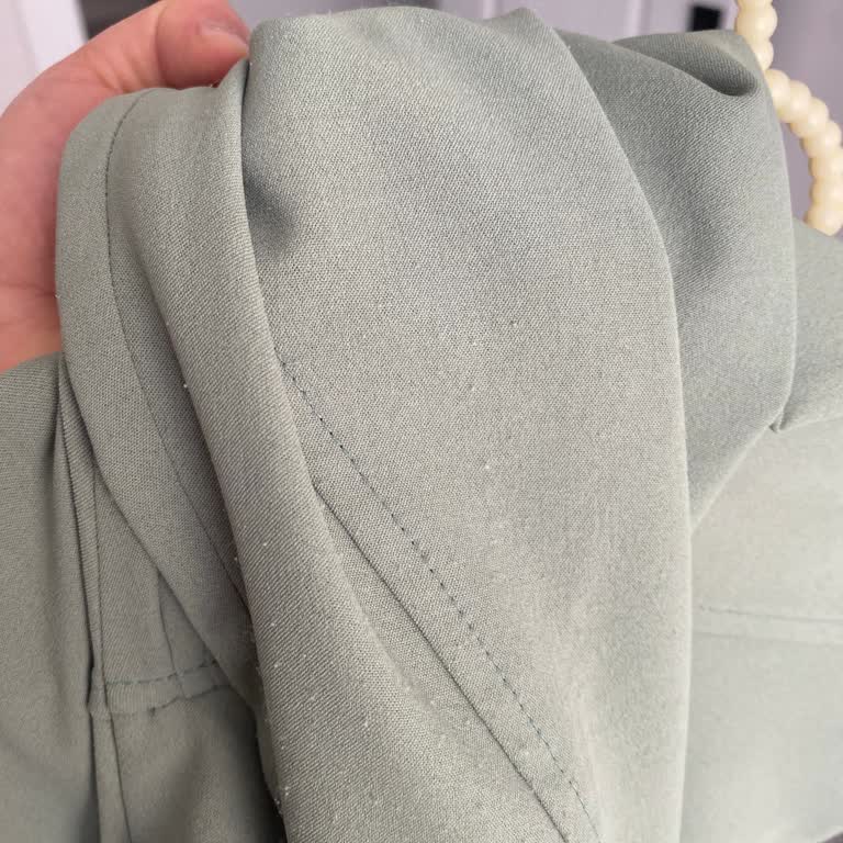 Aldığım Kabanın Kalitesi Ve Müşteri Desteği Hayal Kırıklığı Yarattı