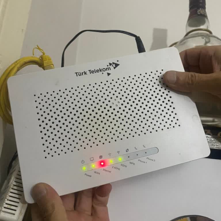 İnşaat Nedeniyle Kopan Kablolar Sonrası 20 Gündür İnternet Arızası Giderilmiyor