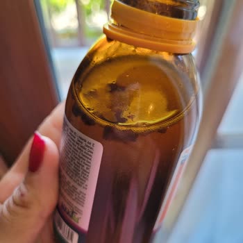 Argivit Focus Şişesinde Koyu Renkli Tortular Endişelendiriyor