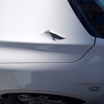 Peugeot 301'de Boya Atması Ve Servisin Çözüm Sunmaması Güvenimi Sarstı