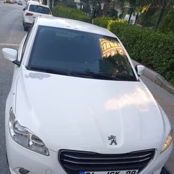 Peugeot 301'de Boya Atması Ve Servisin Çözüm Sunmaması Güvenimi Sarstı