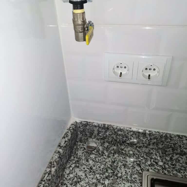Sözleşmedeki Kombi Gücü Yerine Düşük KW Kombi Teslim Edildi Firma İletişime Geçmiyor