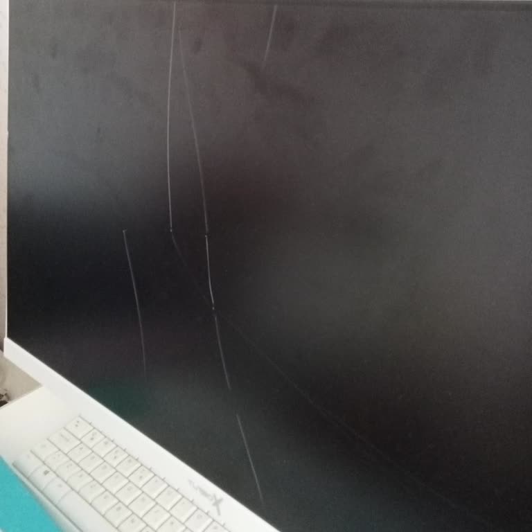 Kapanma Sorunu Yetmezmiş Gibi Bilgisayarım Kırık Geldi!