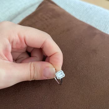 Sürekli Arızalanan Yüzük, Değişim Talebine Rağmen Yine Tamir Edildi!