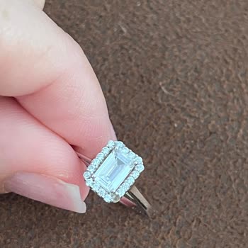 Sürekli Arızalanan Yüzük, Değişim Talebine Rağmen Yine Tamir Edildi!