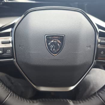 Direksiyon Airbag Kapağında Oluşan Çatlak İçin Garanti Kapsamında Çözüm Bekliyorum