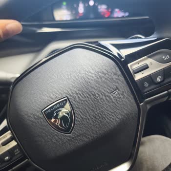 Direksiyon Airbag Kapağında Oluşan Çatlak İçin Garanti Kapsamında Çözüm Bekliyorum