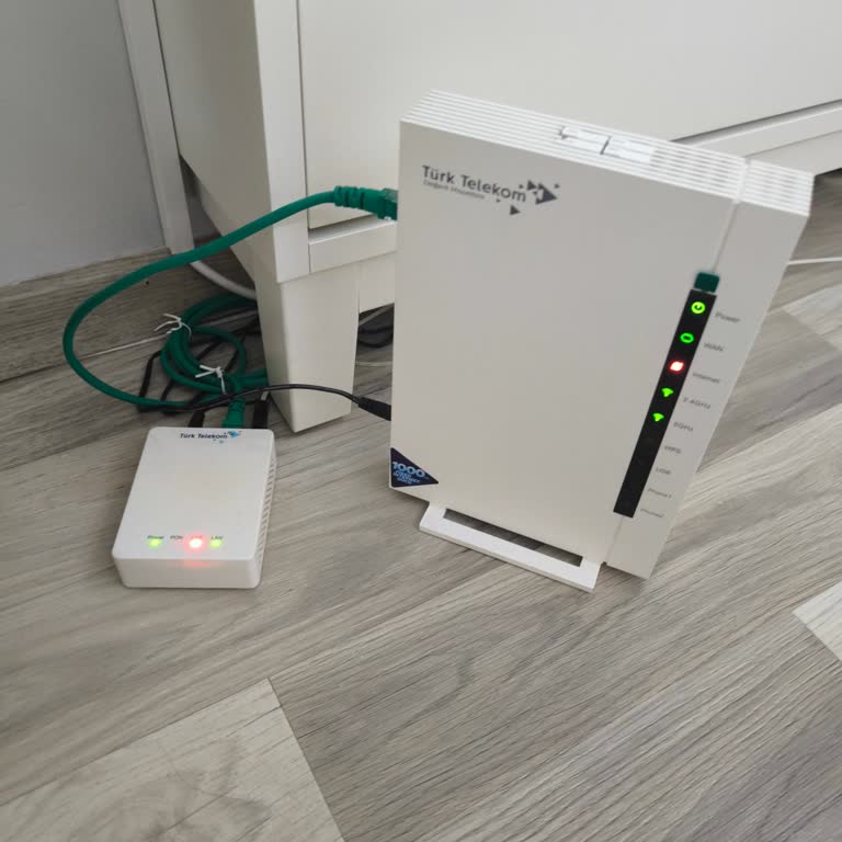 6 Gündür İnternet Yok Mağduriyetimiz Giderilmiyor