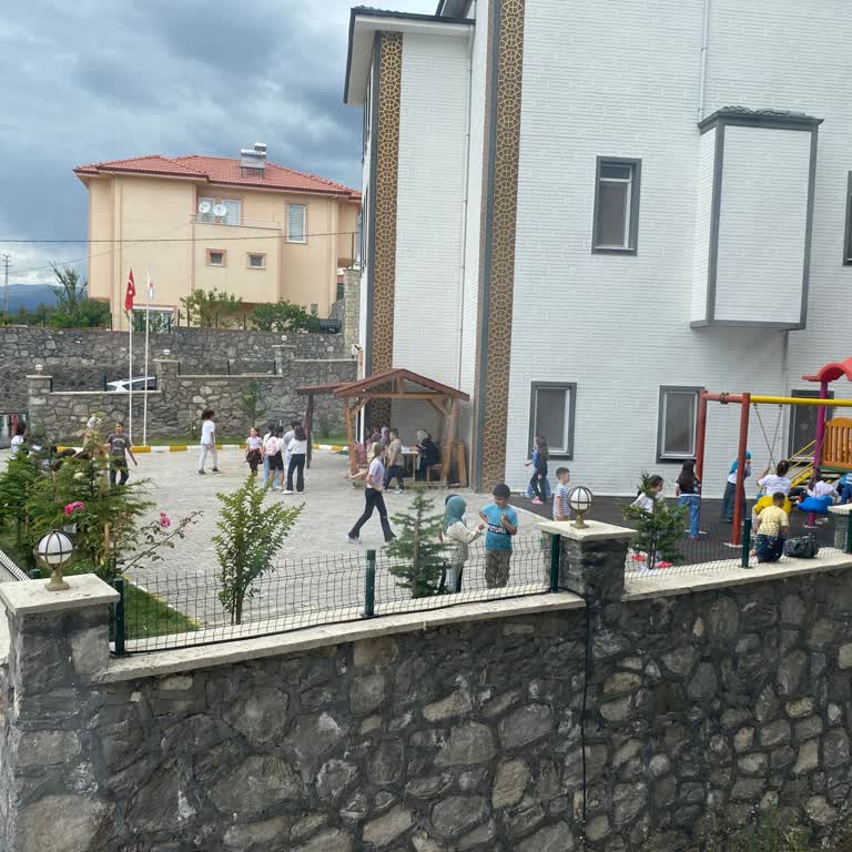 Diyanet İşleri Başkanlığı Cami Yanındaki Gürültü Nedeniyle Uyuyamıyor ve Rahatsız Oluyorum