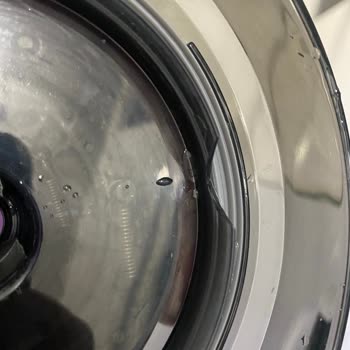 Kırık Kapak Sorunu Ve Yetersiz Garanti Hizmeti