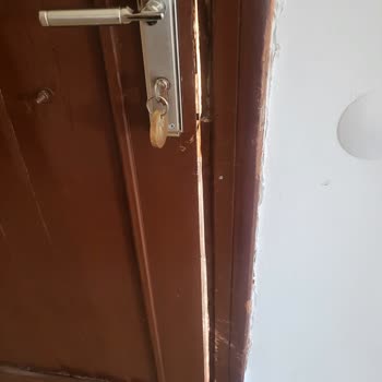Kötü Temizlik Ve Haksız Ücret Kesintisi