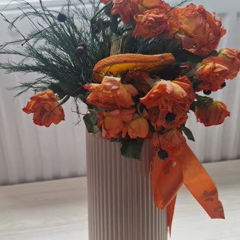 Siparişimdeki Çiçek Görselden Farklı Ve Solmuş Şekilde Teslim Edildi