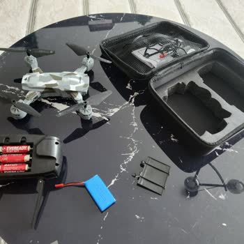 Corby Drones Hem Arızalı Hem Kırık Teslim Edildi, İade ve Garanti Sürecinde Mağduriyet Yaşıyorum