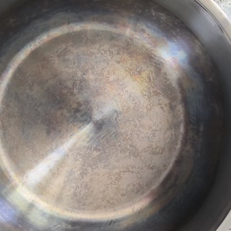 Korkmaz Mutfak Eşyaları İlk Kullanımda Tencere Setinde Kararma Ve Eski Görünüm Sorunu