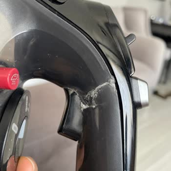 Arçelik Yetkili Serviste Ütümün Tamiri Gecikti ve Hasarlı Teslim Edildi