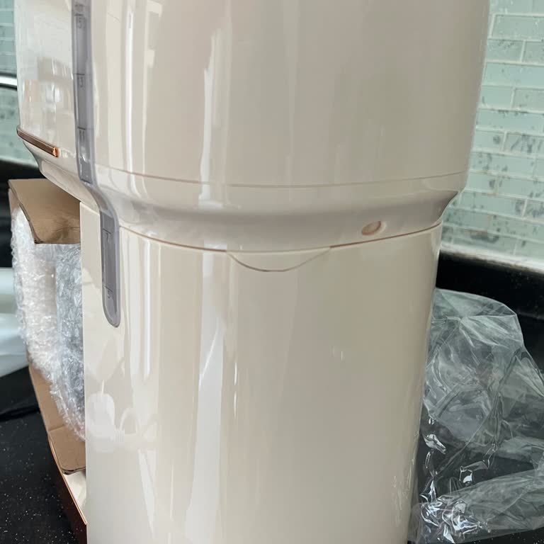 Kırık Gelen Kahve Makinesi Ve Müşteri Hizmetleri İlgisizliği