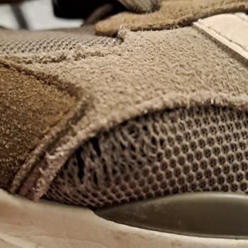 Yeni Alınan Üründe Kısa Sürede Yırtılma Sorunu Yaşadım