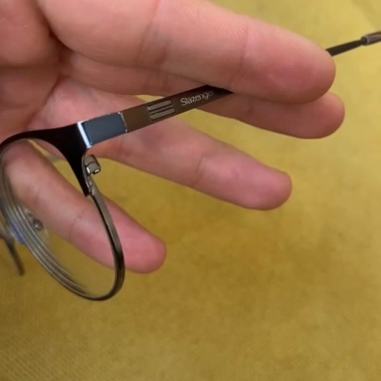 Gözlük Tamirinde Renk Farkı Ve Yüksek Ücret Sorunu