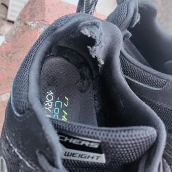 Skechers Ayakkabıda Kısa Sürede Yırtılma Ve Kalite Düşüşü Yaşadım