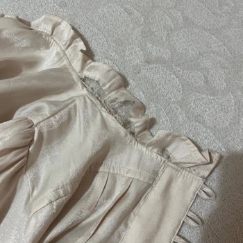 Kısa Sürede Deforme Olan Takım Elbise Ve Yetersiz Müşteri Desteği