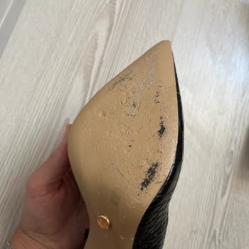 George Hogg Ayakkabı Kısa Sürede Deforme Oldu, Garanti İlgisiz Kaldı