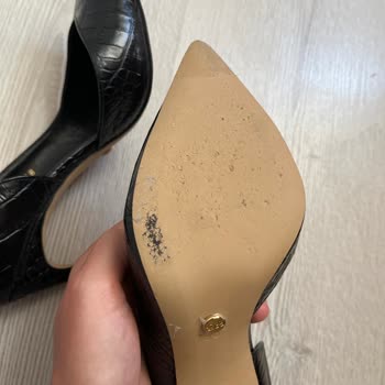 George Hogg Ayakkabı Kısa Sürede Deforme Oldu, Garanti İlgisiz Kaldı