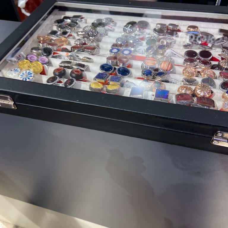 Mağaza Çalışanının Saygısız Tutumu Alışveriş Deneyimimi Olumsuz Etkiledi