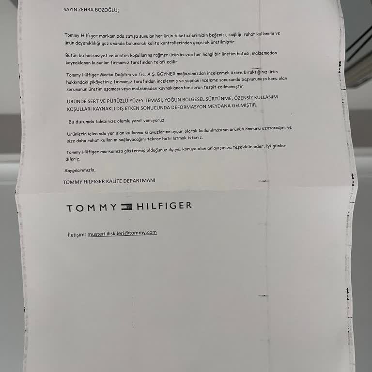 Tommy Hilfiger Çantamda Kısa Sürede Deri Soyulması Ve Kullanıcı Hatası Denilmesi