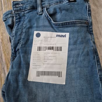 Satın Aldığım Kot Pantolon Kısa Sürede Yırtıldı Ve Renk Soldu