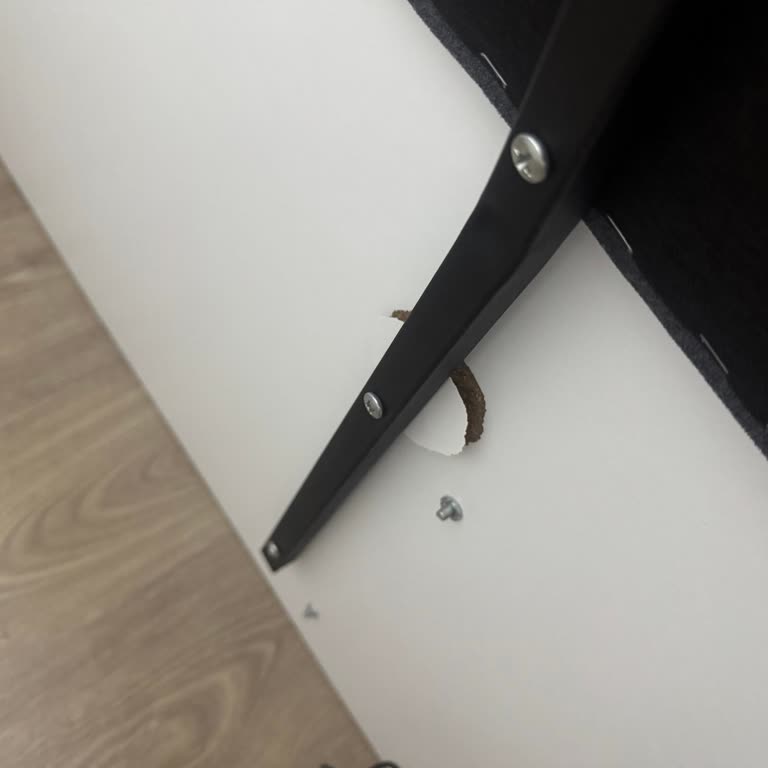 Kusurlu Teslimat Ve İlgisiz Servis: 3 Aydır Çözülmeyen Çocuk Odası Sorunu