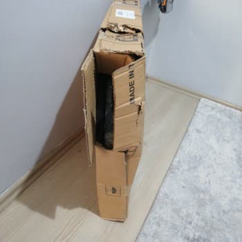 Kargo Teslimatında Sehpanın Hasarlı Gelmesi Ve Taşıma Sorunu