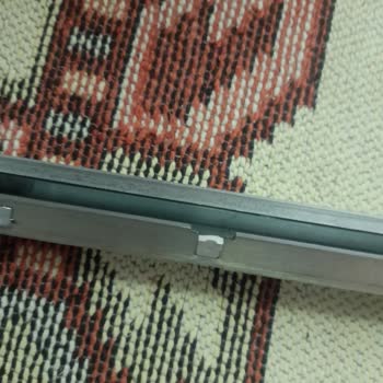 Mutfak Çekmecesi Raylarındaki Plastik Tırnaklar Kırılıyor Destek Bekliyorum